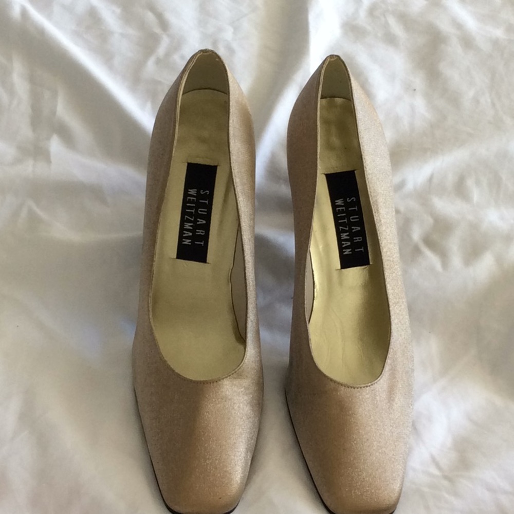 Vintage gold fabric heels.